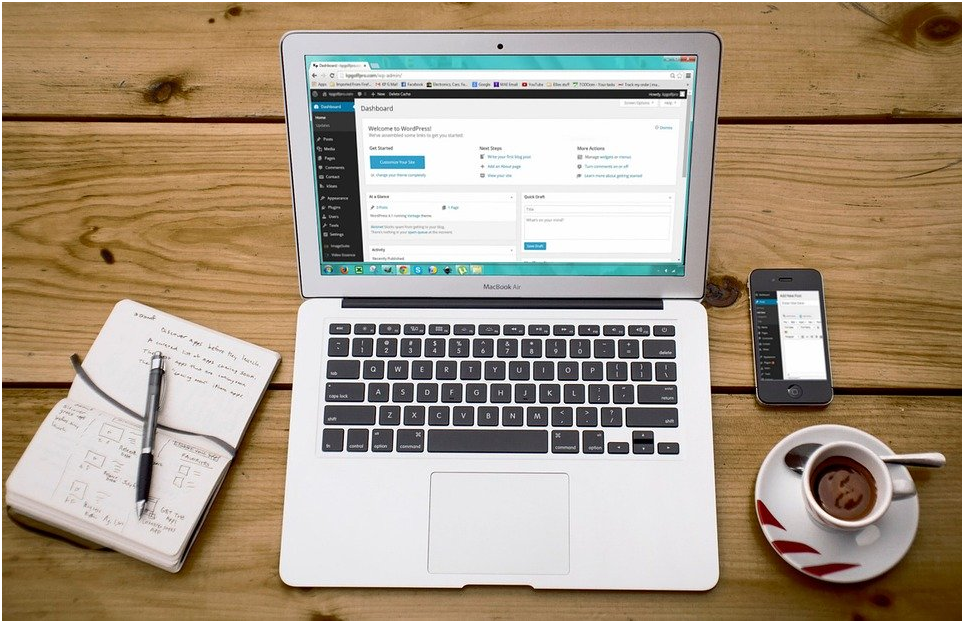 Feature Image - Ultimate Step-by-Step Guide: How to Build a Website in 2020 for Free using WordPress