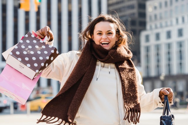 How Dynamic Pricing Can Boost Your WooCommerce Sales 4 festive-discount-and-offers